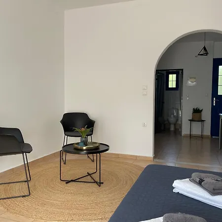 Elefanti Nani * Livadia (Tilos)