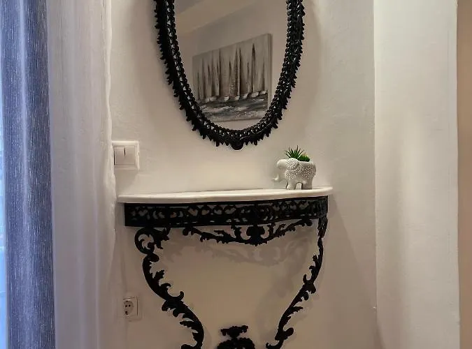 Elefanti Nani * Livadia (Tilos)