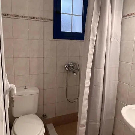 Elefanti Nani Livadia (Tilos)