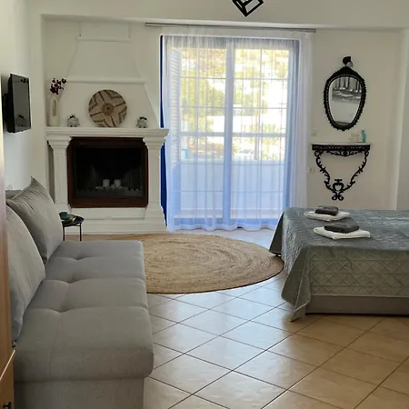 Elefanti Nani Apartment Livadia (Tilos)