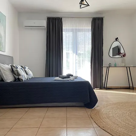 Apartament Elefanti Nani