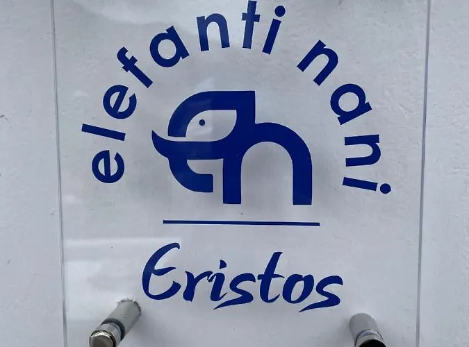 Elefanti Nani Λιβάδια