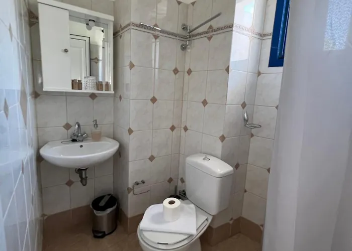 Elefanti Nani * Livadia (Tilos)